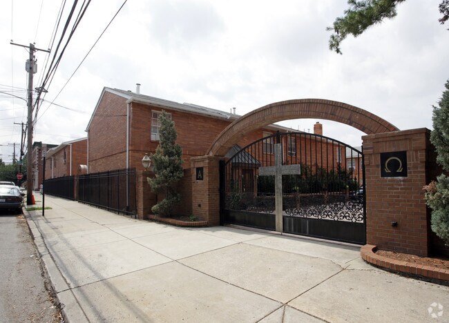 Building Photo - Apostolic Housing