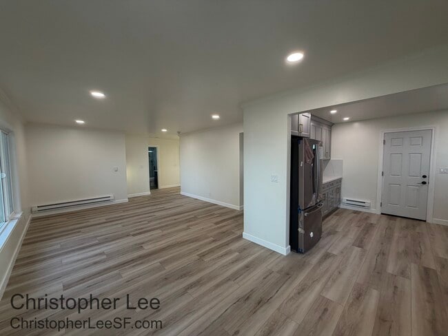 Building Photo - 848 Beechwood Dr