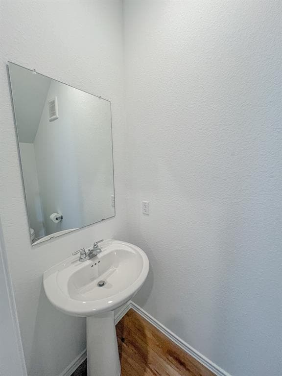 Building Photo - 254 The Bad Wy