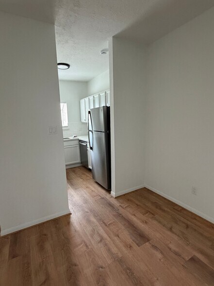 Building Photo - 2323 Fairwind Rd