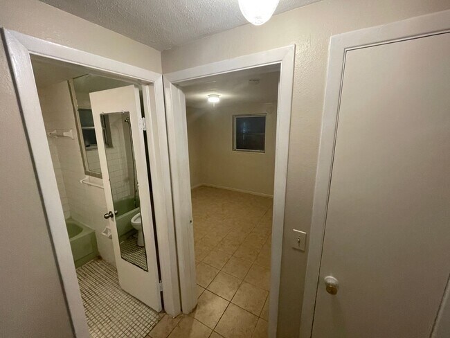 Building Photo - 6548 Batea Terrace