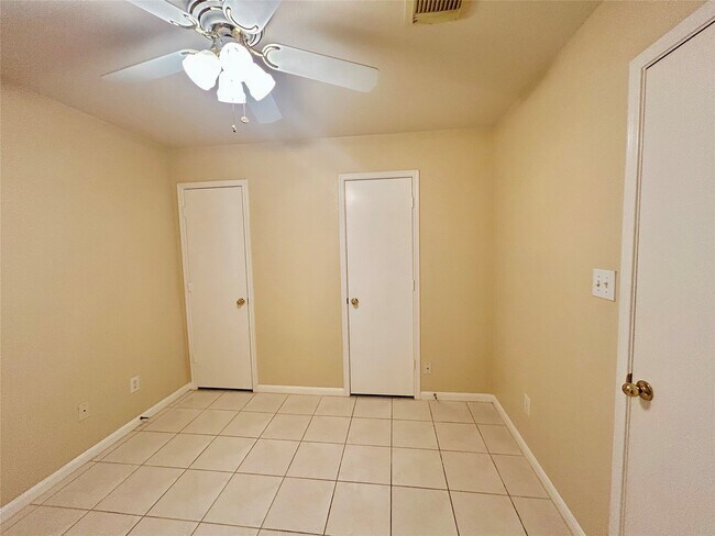 Building Photo - 15111 Falmouth Ave