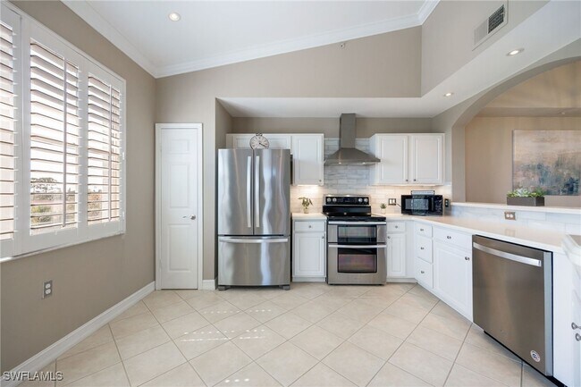 Building Photo - 20930 Island Sound Cir