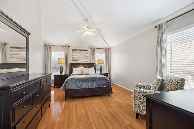 Building Photo - 4000 Purdue St