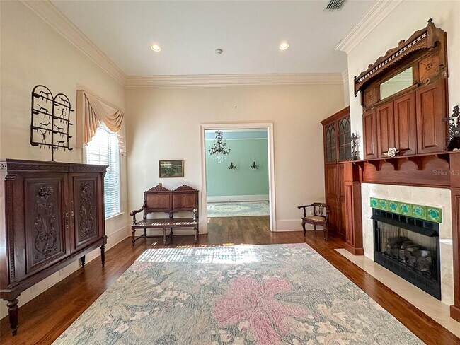 Building Photo - 6425 NW 202nd Pl