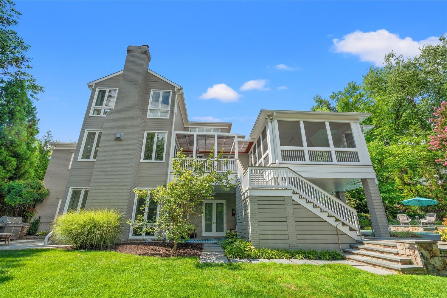 Building Photo - 1404 Coventry Ln