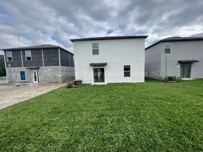 Building Photo - 7303 Canterbury Bells Ct