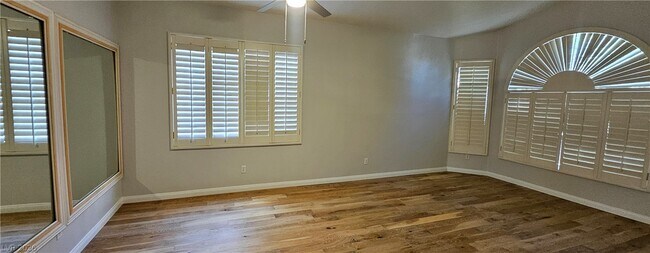 Building Photo - 3433 Round Valley Way