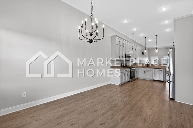 Building Photo - 5185 Watson Vw Dr