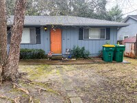 Building Photo - 104 2nd Ave