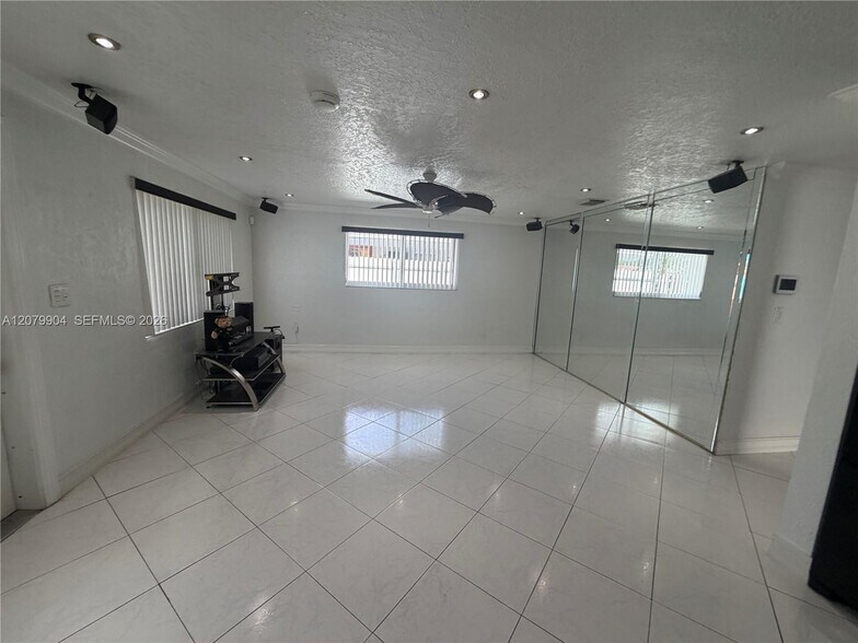 Building Photo - 2998 NW 94th St