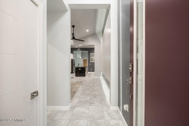 Building Photo - 4359 Capistrano Ave