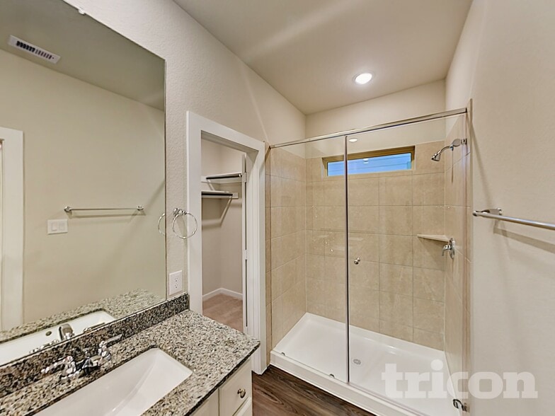 Building Photo - 5163 Klein Orchard Dr