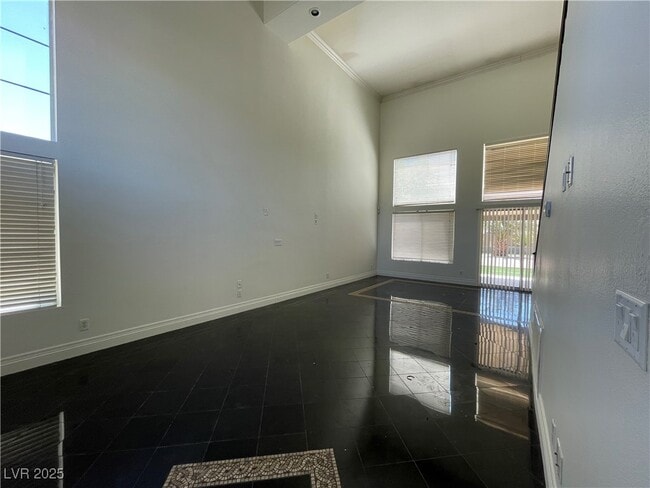 Building Photo - 932 Marino Hills Dr
