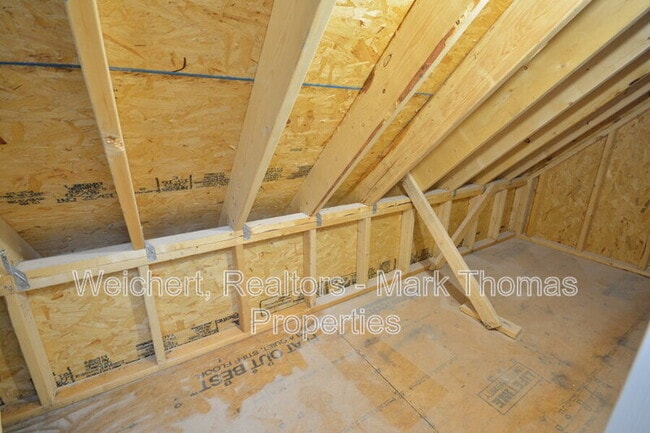 Building Photo - 2314 Stroller Ave