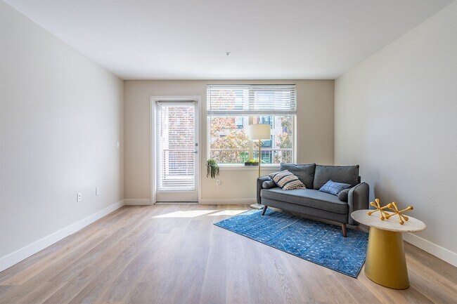 Interior Photo - Verse Seattle — Modern Living at the Heartbeat of the Central District