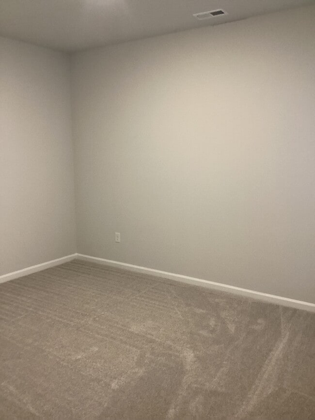 Building Photo - 229 Paca Ln