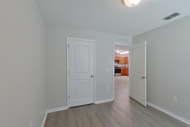 Building Photo - 3214 65th St W