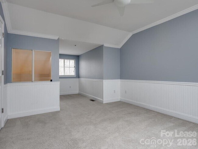 Building Photo - 424 Mather Green Ave