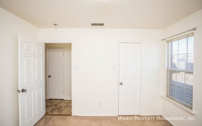 Building Photo - 6704 9th St