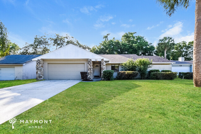 Primary Photo - Charming 4-Bedroom Home in Lake Mary