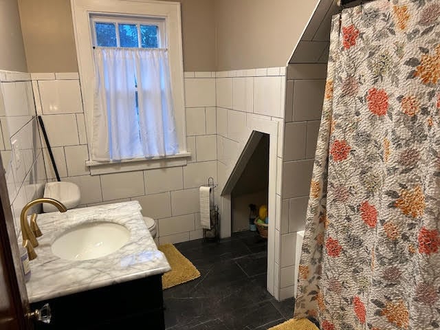 Building Photo - Furnished Single Family House Near Cornell Campus