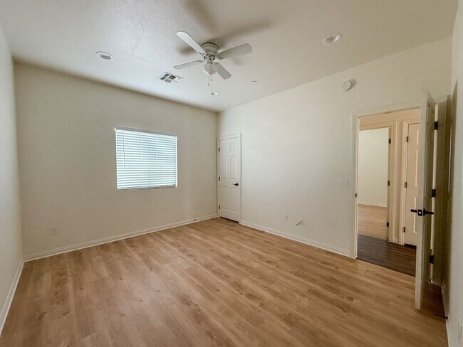 Building Photo - 29 Palms Home with Solar