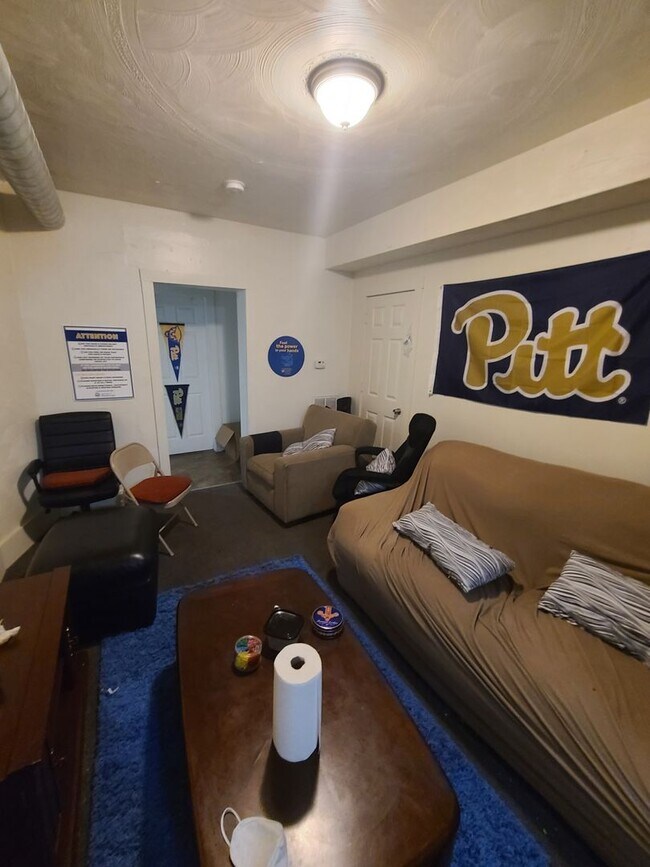 Building Photo - 349 Atwood Street