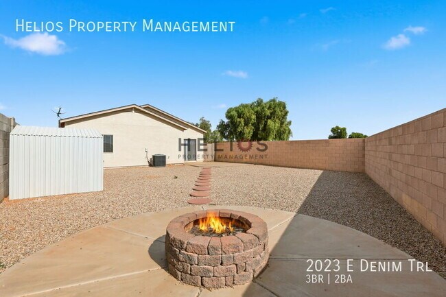 Building Photo - 2023 E Denim Trail