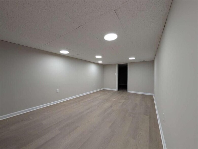 Building Photo - 443 Cricket Ridge Ct