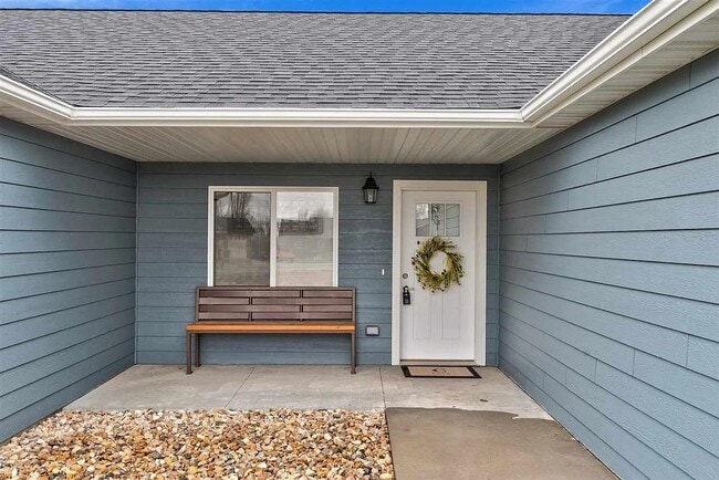 Building Photo - 1455 Shoshone Dr