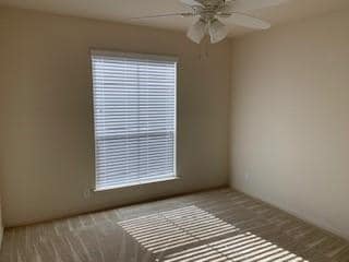 Building Photo - 905 Alamo Plaza Dr