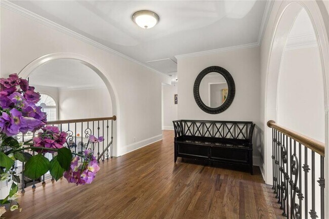 Building Photo - 415 Lyerly Pointe