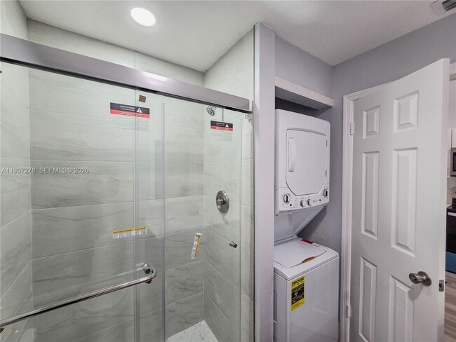 Building Photo - 3639 NW 83rd Ln