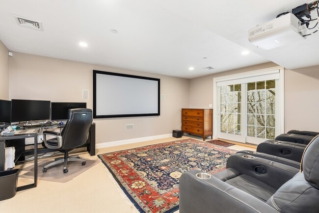 Building Photo - 239 Washington St