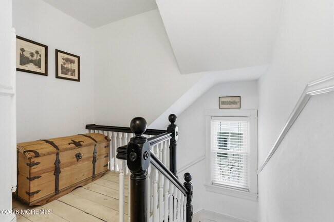 Building Photo - 74 Mt Hermon Way