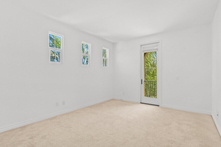 Building Photo - 2917 Babbling Brook Rd