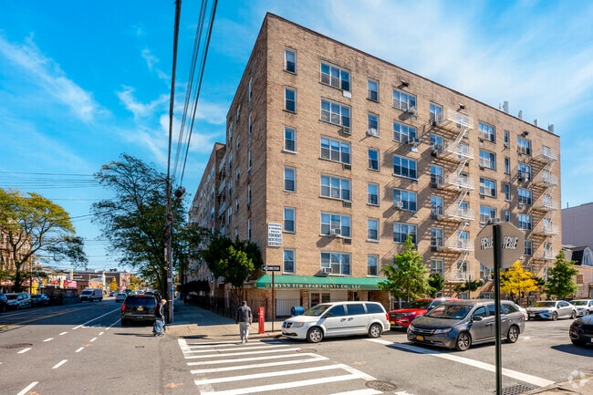 Primary Photo - Erynn 5 Apartments