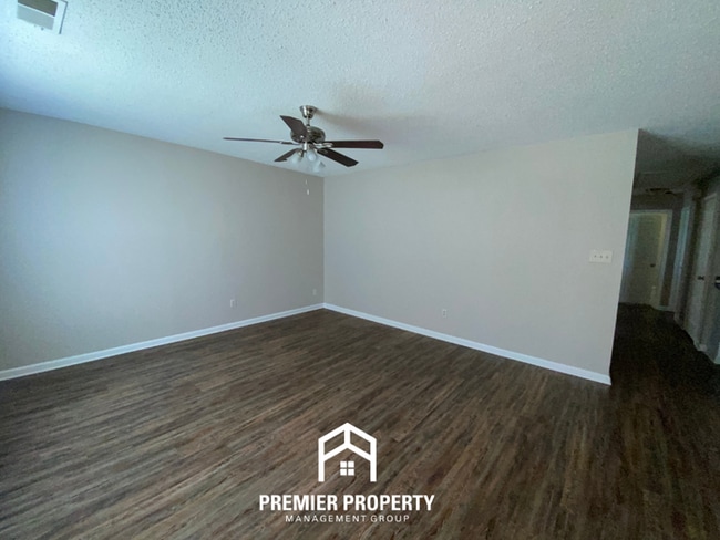 Building Photo - Charming 3BR/2BA in Raleigh | Hardwood Floors & Large Fenced Backyard