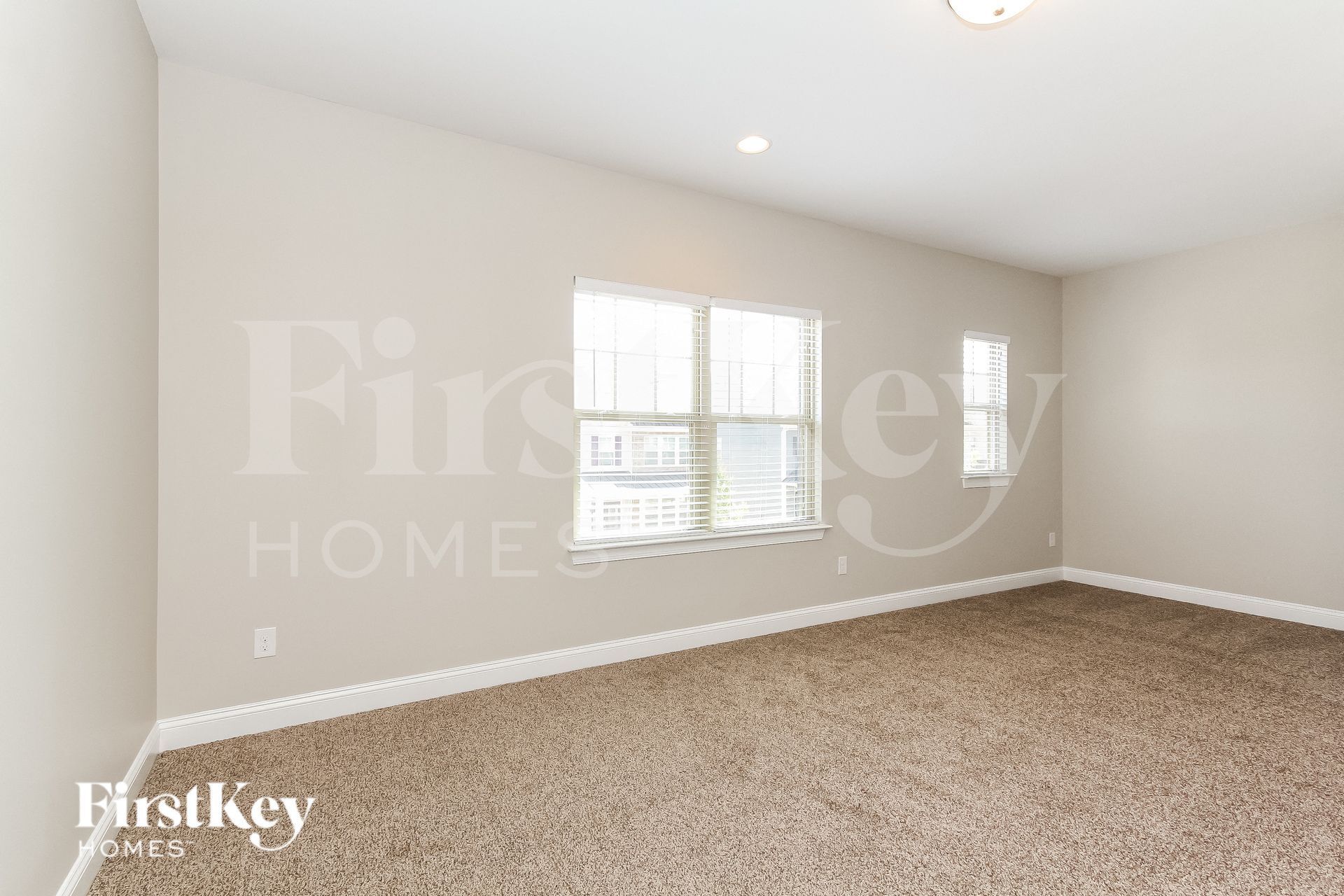 Building Photo - 8745 Aspinwall Dr