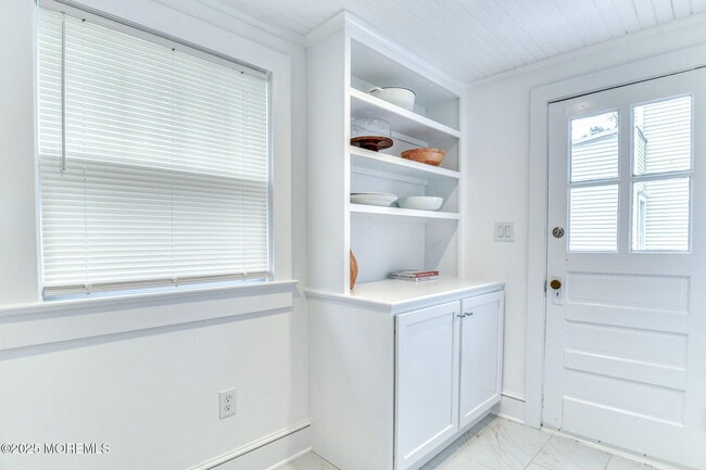 Building Photo - 85 Mt Hermon Way