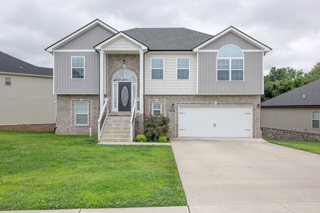 Building Photo - 1092 Barnhill Rd