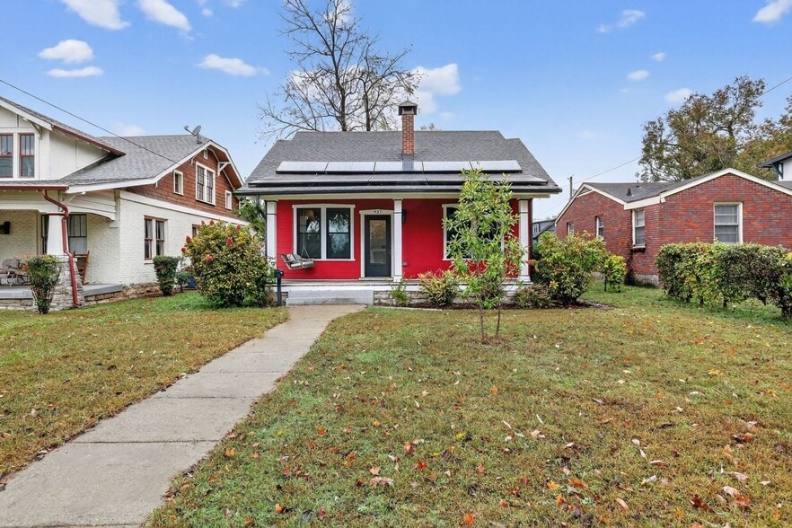 Primary Photo - 937 Mansfield St