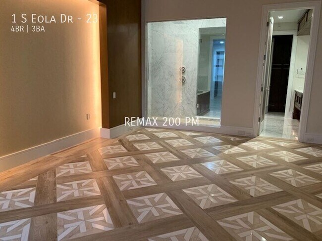 Building Photo - 1 S Eola Dr