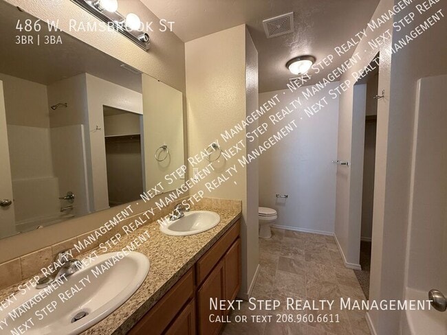 Building Photo - 486 W Ramsbrook St