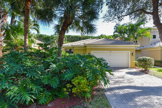 Building Photo - 6606 NW 23rd Ter