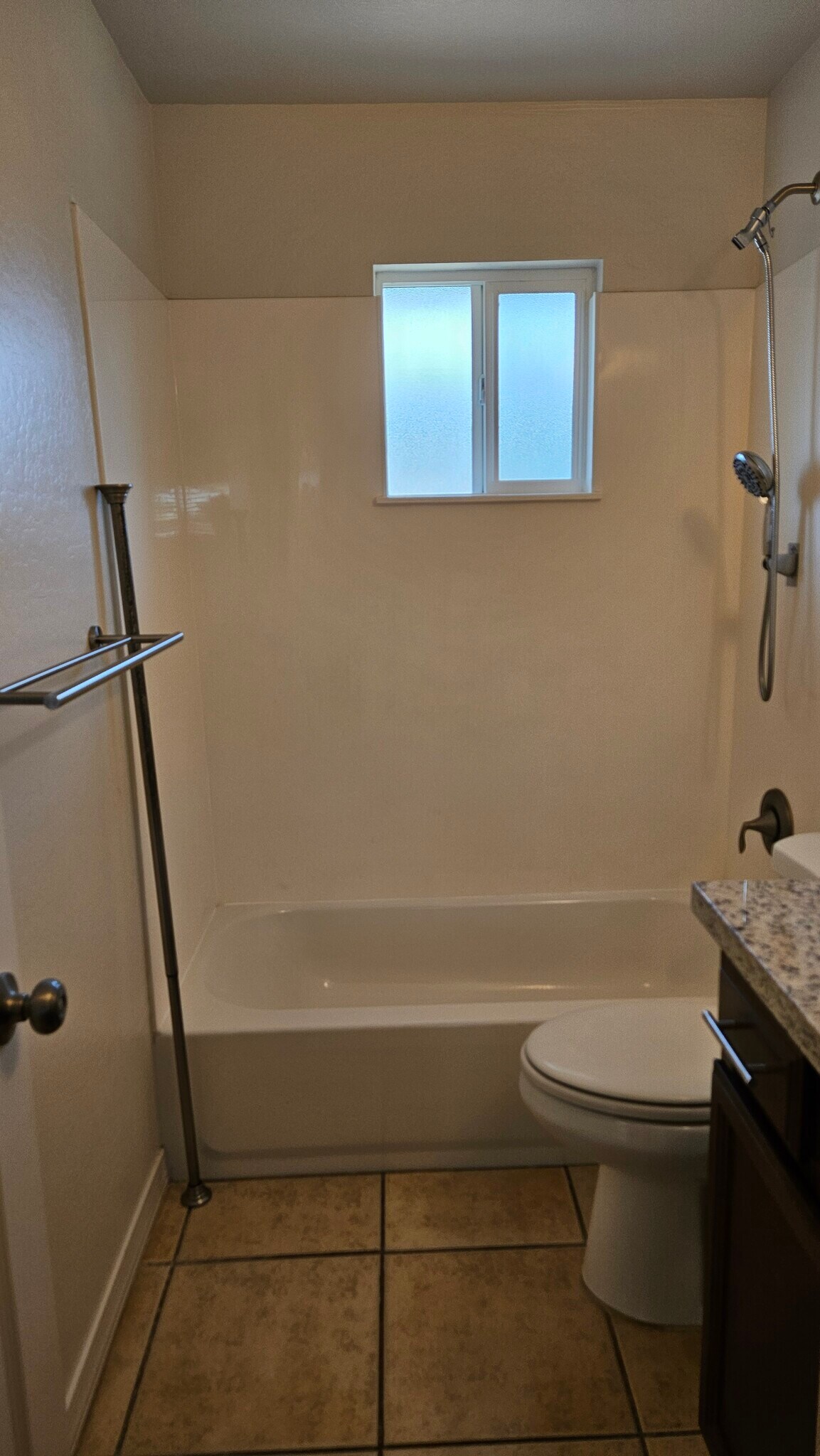 Bathroom - 862 E 4th Pl