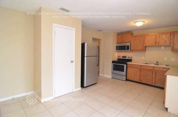 Building Photo - 1408 Atlantic Dr