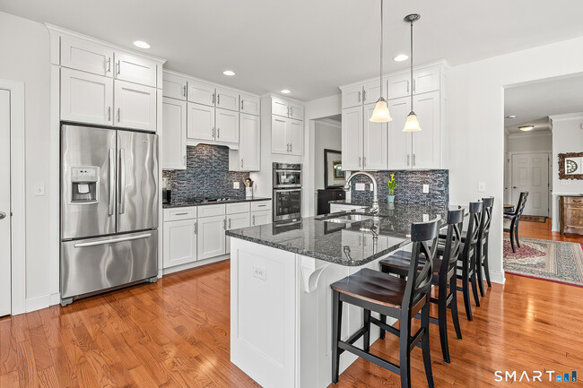 Building Photo - 1 Wilderswood Way