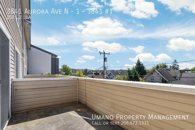 Building Photo - 3841 Aurora Ave N